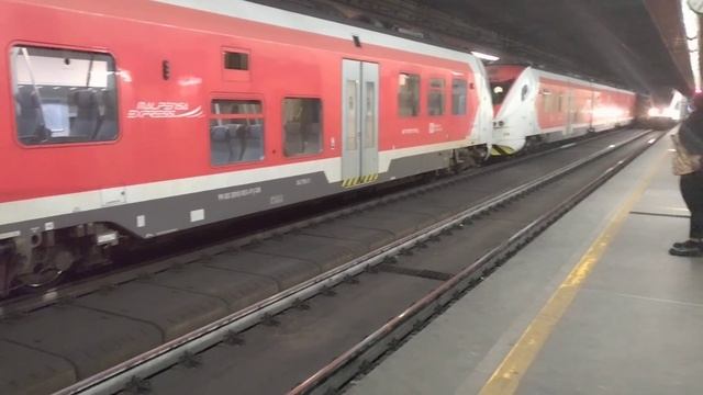 Busto Arzisio Nord. Прибытие поезда. смотреть онлайн