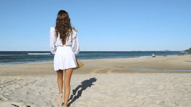 Summer Fling With Isabelle Mathers