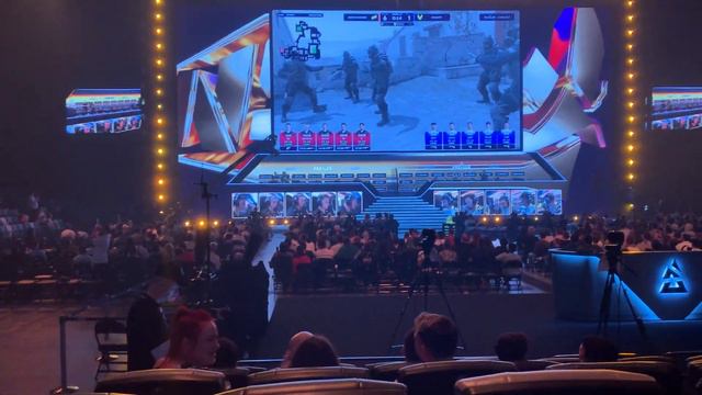БУМЫЧ и ПЕРФЕКТО про 2D И АМКАЛ | ПОСЛЕДНИЙ ТУРНИР ПО CS GO 2 в году | ВЛОГ ИЗ АБУ-ДАБИ смотреть онлайн