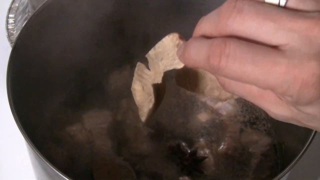 Easy Chinese Beef Stew With Daikon Radish 萝卜焖牛腩 (Fast Method) One Pot Chinese Cooking смотреть онлайн