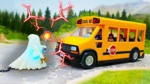 Видео с игрушками Плеймобил - Неудачная шутка! Новые мультики для детей смотреть онлайн.mp4