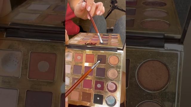 УЧИМСЯ ДЕЛАТЬ многоцветный smoky eyes на НОВЫЙ ГОД смотреть онлайн