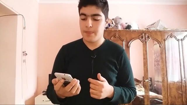 Как зарядить телефон 100% за 1 мин. Проверка лайфхака смотреть онлайн