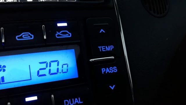 Hyundai Grandeur (TG). Мерцание кнопки TEMP на панели климат контроля. смотреть онлайн
