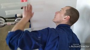 Продолжаем монтаж больших зеркал. Как мы это делаем