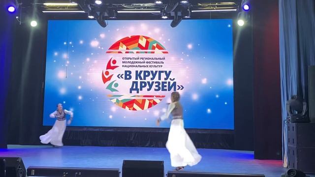 Студия современного танца «Конфетти» дуэт кыргызского танца «Дем Беруу» (2) смотреть онлайн
