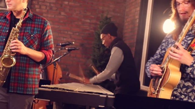 DJ Quartet - Putty Boy Strut (Flying Lotus Cover) [Feat. Aidan Murrow] смотреть онлайн