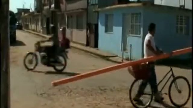 Candace Cameron Bure, Andrea Barber Gush About Full House Reunion, BFF Status смотреть онлайн