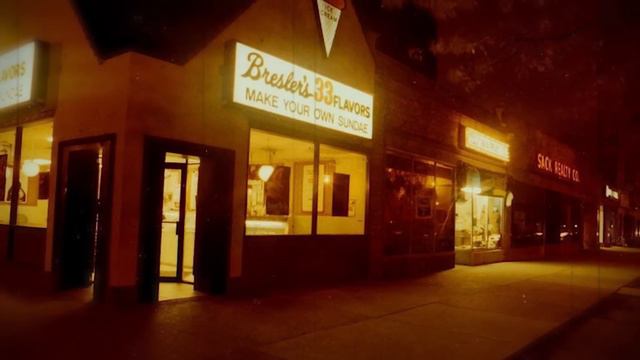 13 Famous Mall Restaurants That Have Disappeared! смотреть онлайн