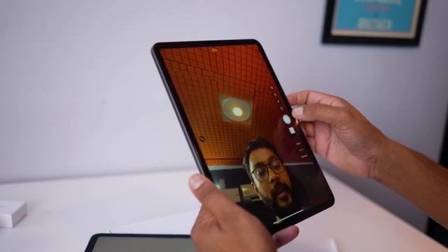 Apple iPad Air 2022 vs iPad Pro - Must Watch ! смотреть онлайн