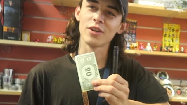 BUYING A GAME FROM PUZZLE ZOO WITH MONOPOLY MONEY! смотреть онлайн
