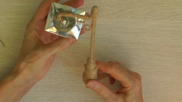 Снежный домик своими руками. Как сделать зимний домик с подсветкой из бутылок смотреть онлайн