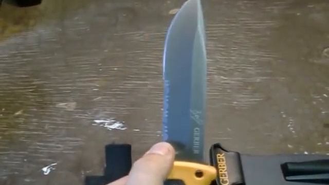 Gerber Bear Grylls Ultimate Survival Knife