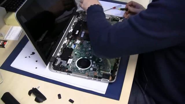HP Pavilion (Envy) 17 / 15 Notebook HDD RAM Memory SSD Upgrade Tutorial Umbau Aufrüstung (17-f 15-f смотреть онлайн