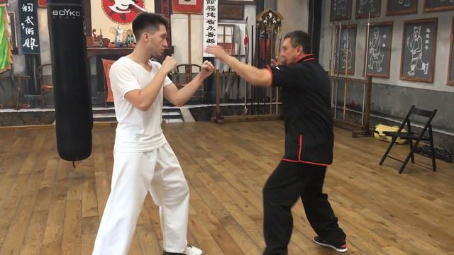 Юнчунь Байхэ Цюань. Рабочие моменты с тренировок смотреть онлайн