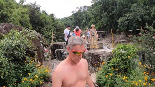 Вьетнам.Парк Янг Бей и термальные источники