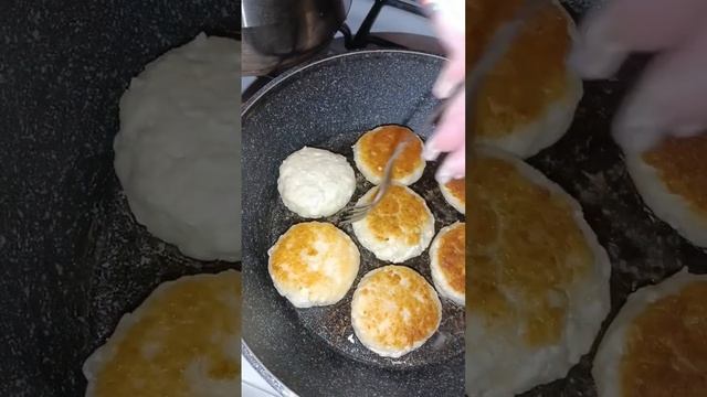Наинежнейшие сырники. Рецепт рассказываю ) смотреть онлайн
