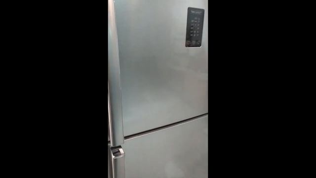 Холодильник Samsung RT35K5440S8 смотреть онлайн