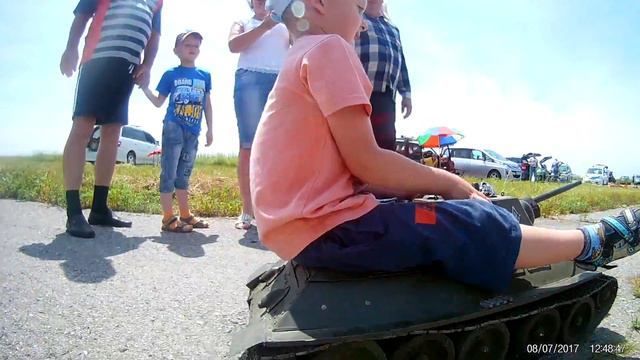 Радиоуправляемый танк Т-34-76 (1:8) | RC Tank смотреть онлайн
