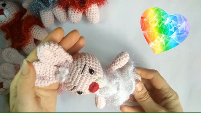 Review of cute handmade crochet bunnies / Обзор зайчиков амигуруми / Holiday bunnies crochet смотреть онлайн