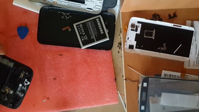 Samsung Mega 5.8 GT-I9152 - замена тачскрина смотреть онлайн