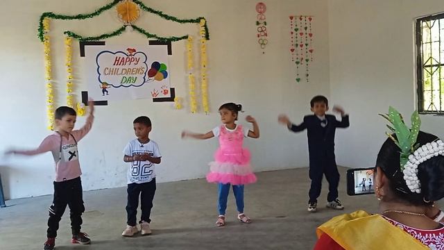 Children's dances смотреть онлайн