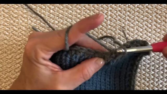 Crochet V- Stitch Border On A Knitted Blanket ~ Addi, Sentro, Circular Knitting смотреть онлайн