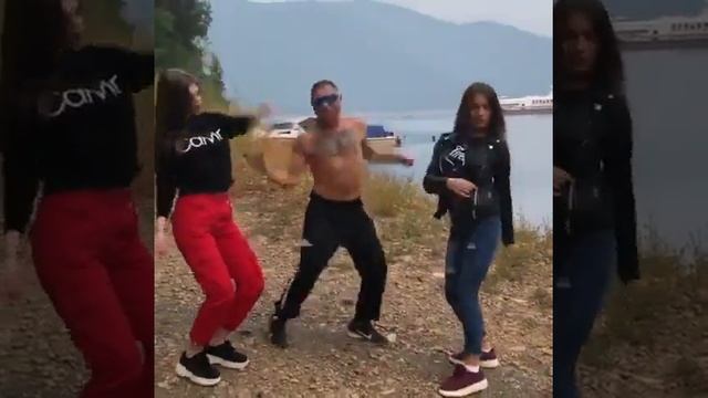 Олег Монгол - Танцует с тёлками#4 смотреть онлайн