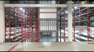 Грузовой подъемник с пультом ДУ