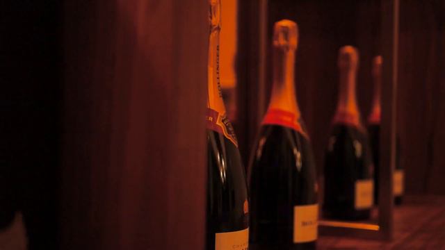 Tiara Residences, Palm Jumeirah Penthouse Renovation: A Luxurious Custom Interior Design смотреть онлайн