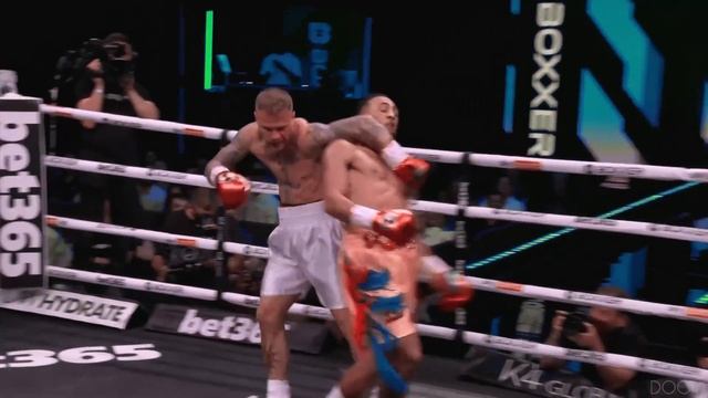 Ben Whittaker's Sensational Debut KO Against Greg O'Neill