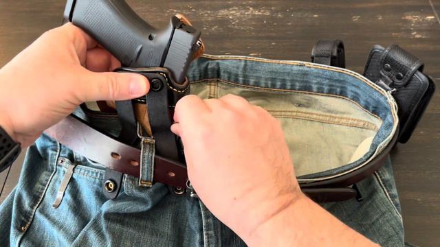 Galco Royal Guard 2.0 for Glock 43x (Most Comfortable Holster Ever?) смотреть онлайн