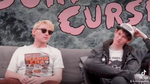 Surf curse - freaks (на русском)