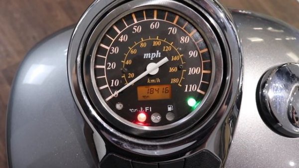 SUZUKI C50 BOULEVARD 2005 VIDEO TOUR WALK AROUND