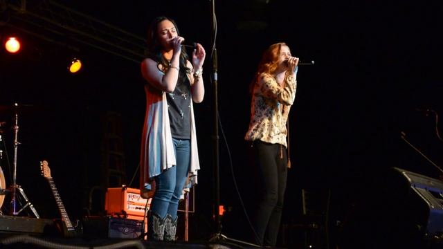 Does He Love You Cover by Southern Sass смотреть онлайн