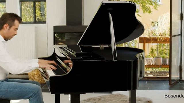 Yamaha Clavinova CLP 765GP Digital Piano смотреть онлайн