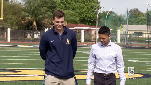 Florida QB Commit Jake Allen uses Twitter to his Advantage смотреть онлайн
