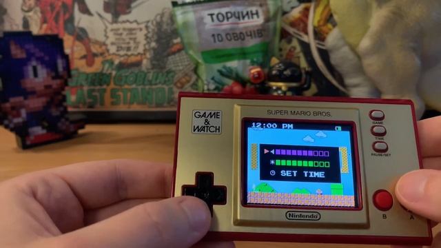 Распаковка и обзор Nintendo Game and Watch: Super Mario Bros. смотреть онлайн