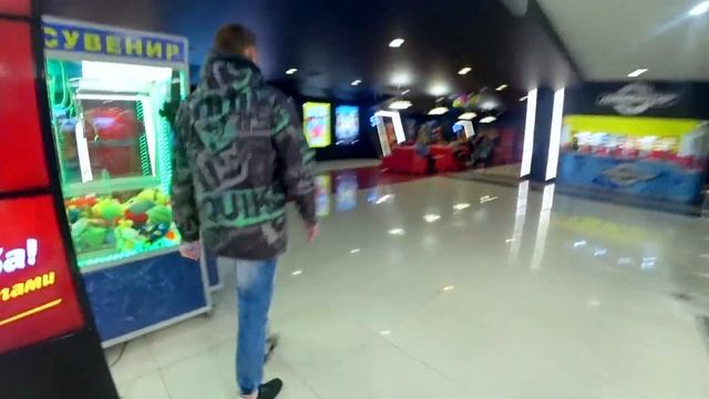 ШКОЛЬНИКИ УКРАЛИ АЙФОНЫ ИЗ АВТОМАТА!!!! XS MAX / Пушер реакция смотреть онлайн