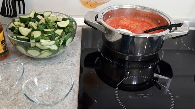 Лечо из огурцов в томатной заливке. Пальчики оближешь! смотреть онлайн