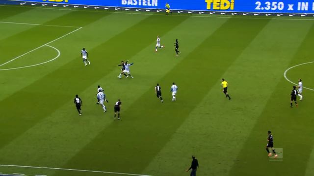 Top 5 Goals • Müller, Poulsen & More | Matchday 4 - 2020/21 смотреть онлайн