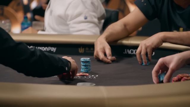 No Limit Hold'em CASH GAME | Episode 2 - Triton Poker Madrid 2022 смотреть онлайн