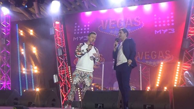 Сергей Гладун и Сергей Терра(Партийная Зона,Вегас Каширское Шоссе,31.3.19) смотреть онлайн