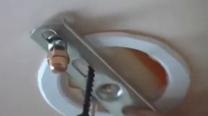 Монтаж люстры при натяжной потолке