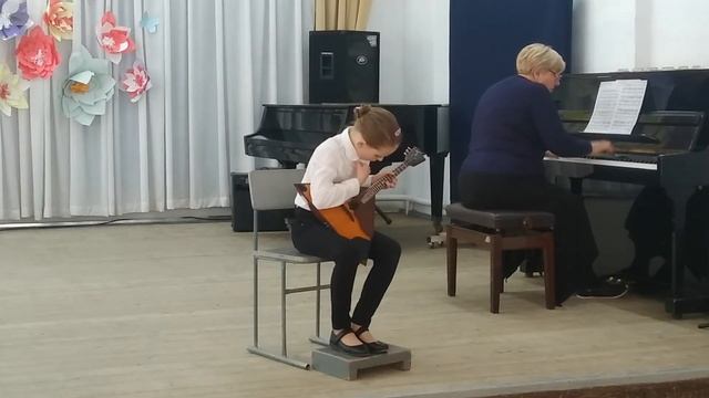 Хоровод на балалайке - Б. Фиготин смотреть онлайн