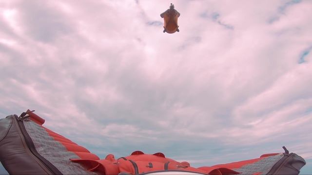 Learning How To Wingsuit! | Epic Skydives смотреть онлайн