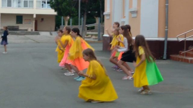 Когда я была в санатории вечерние мероприятия танец я я банан смотреть онлайн