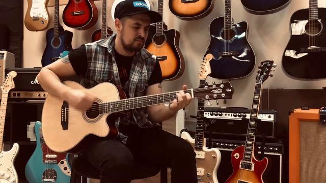 Акустическая гитара J Konrad смотреть онлайн