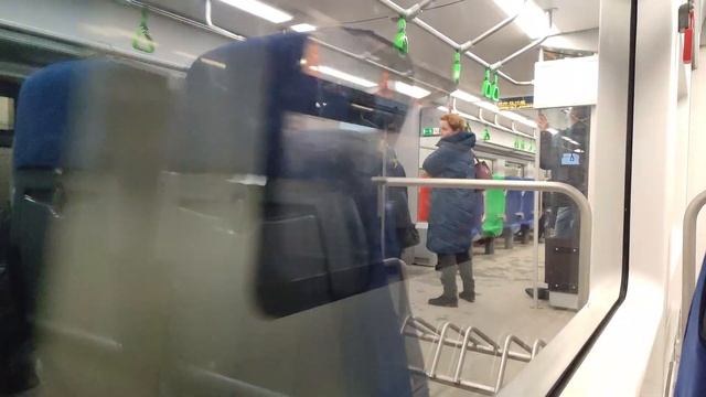 Поездка на ЭС2Г "Ласточка" №079 по МЦК от станции "Кутузовская" до станции "Верхние Котлы". смотреть онлайн