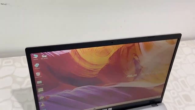 Unboxing & Review Slim Asus Laptop (Asu-X509JA) смотреть онлайн